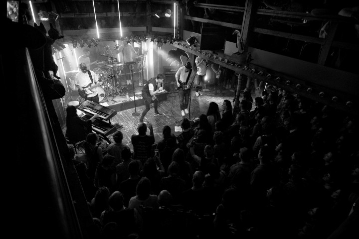 7 7Live DSCF2868 WEEB