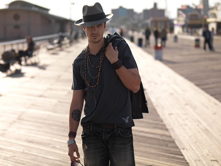 LikeARocket A 21426 prv WEEB